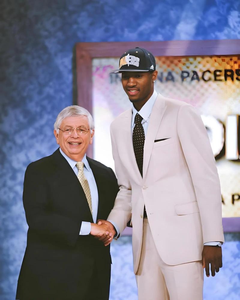 科瓦奇：吉拉西被换下时发火？完全没必要，被换下时就该接受（科瓦奇回应吉拉西被换下发怒：没必要，被换就该接受）