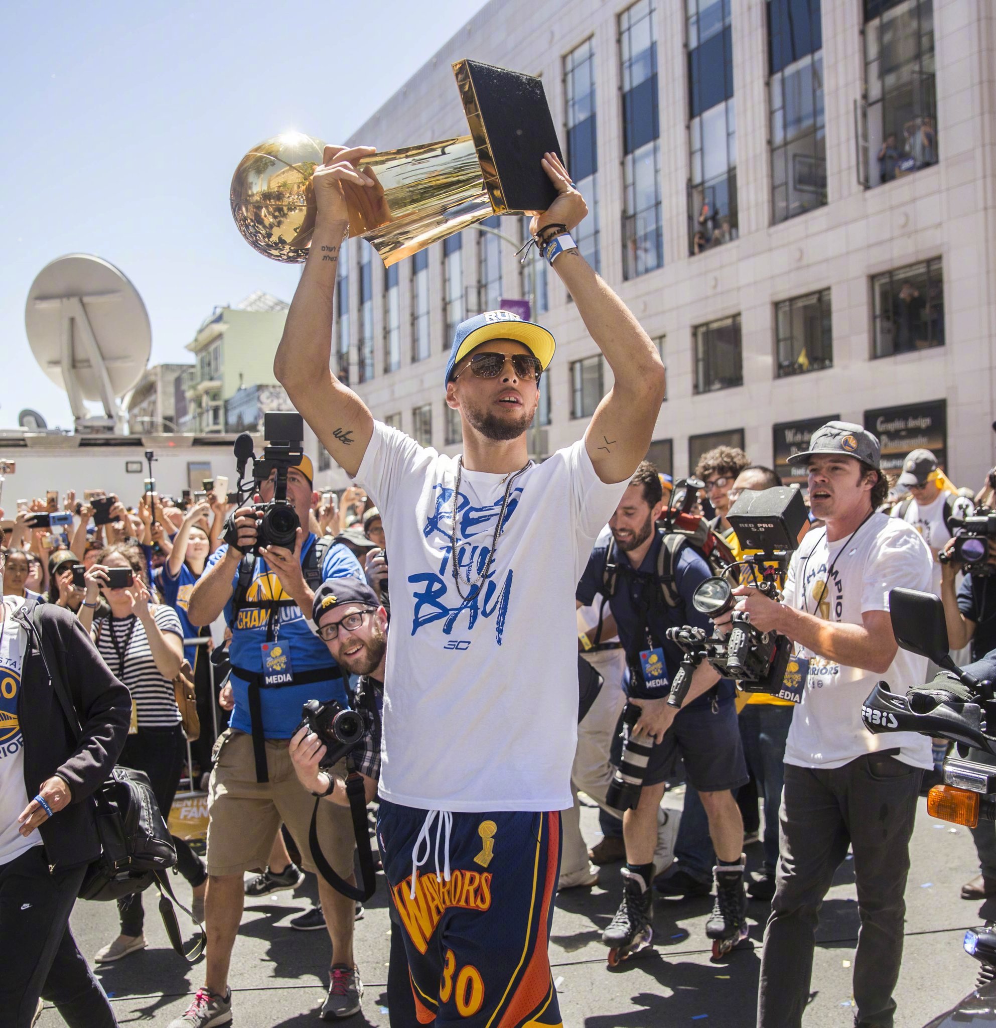 莱万：职业生涯已接近尾声，我想在体育和情感方面享受当下（莱万：生涯步入尾声，我只想在竞技与情感上好好享受当下）