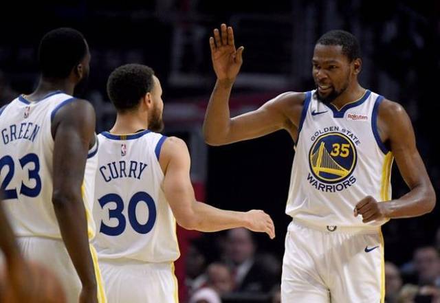 皮奥：助攻劳塔罗？无论进球还是助攻，球队都应该放在第一位（皮奥谈助攻劳塔罗：无论进球还是助攻，球队利益永远优先）