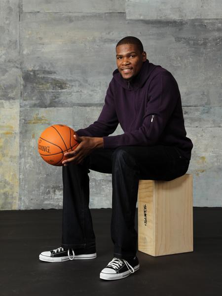 记者：中英青训交流会上对15天7赛进行了反思，会给球员带来风险（记者称中英青训交流会反思15天7赛：高密度赛程或增加球员风险）