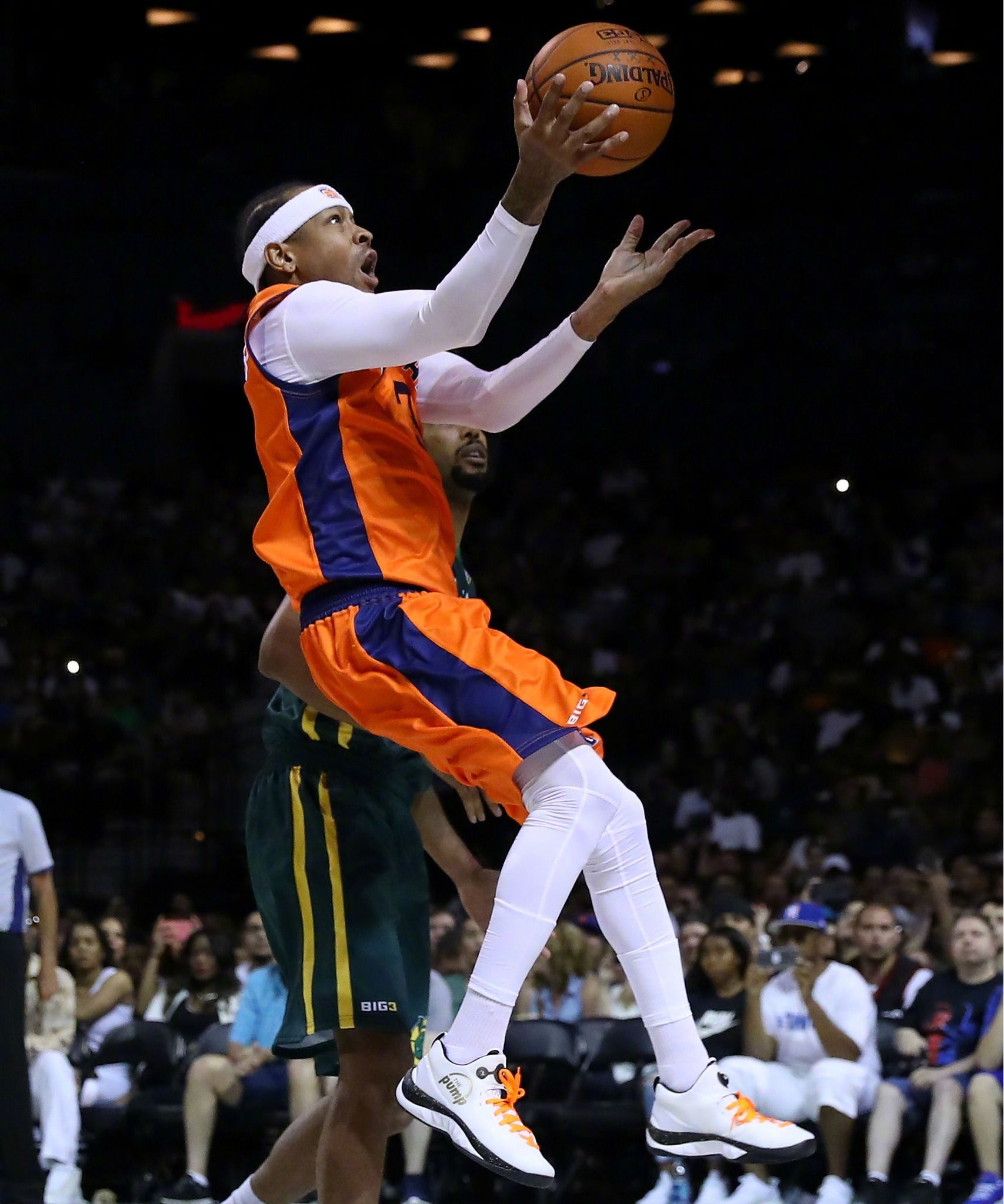 杜兰特连续三场得分上双（杜兰特已连续三战得分上双）