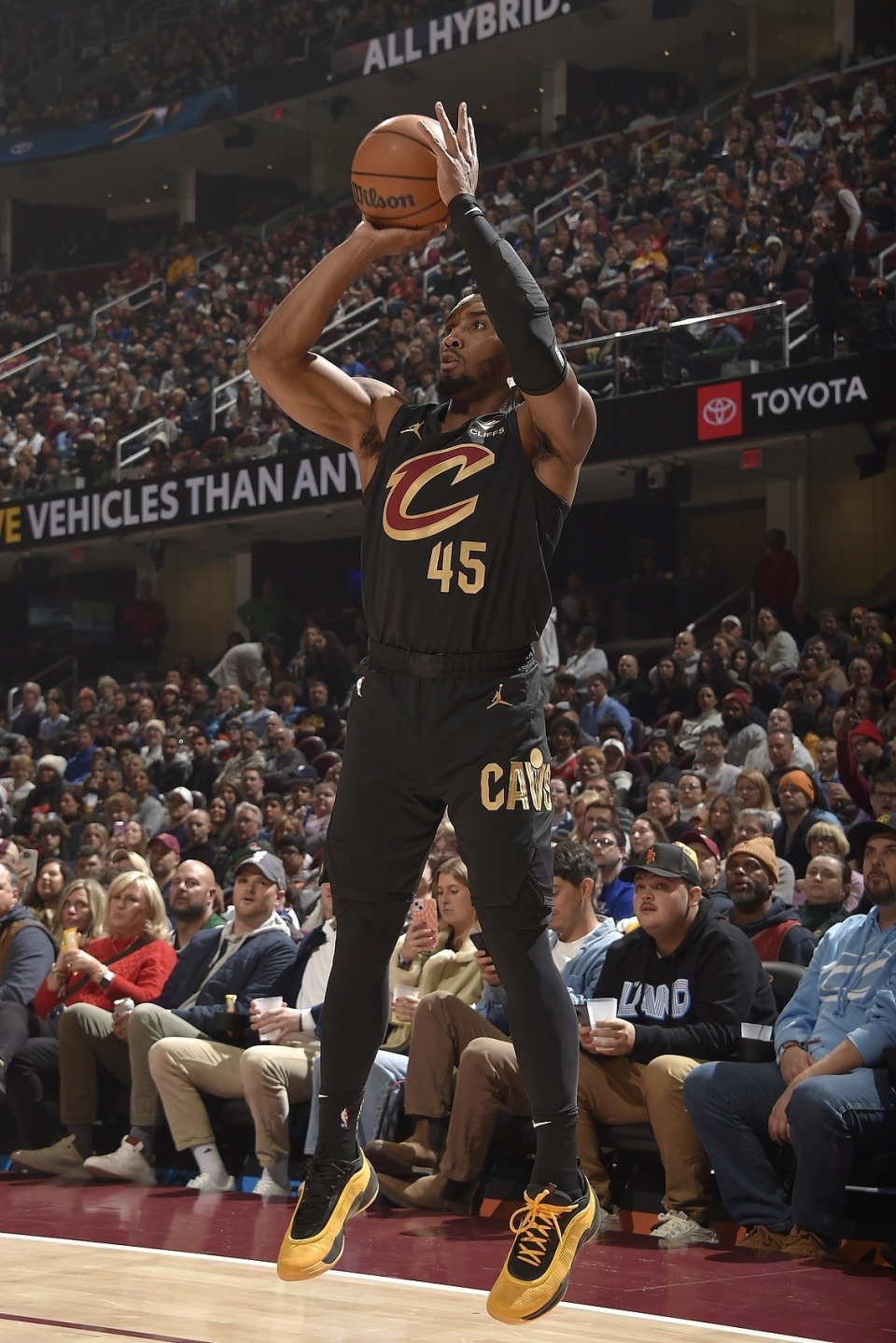 神户主帅：我们知道申花球员的水平，开始阶段我们一度被压制（神户主帅：深知申花实力，开局一度处于被动）