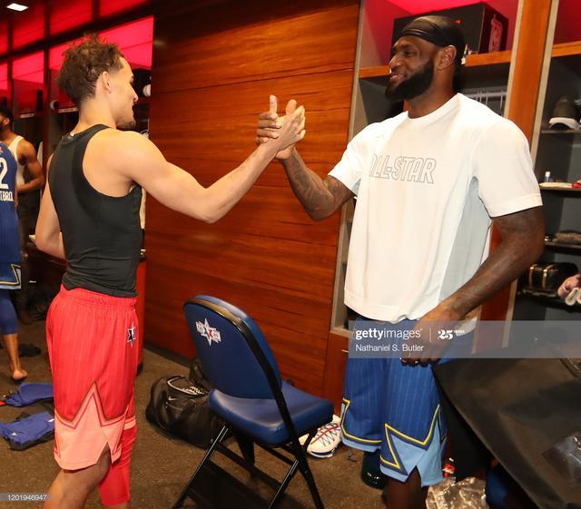 电讯报约罗专访：婉拒皇马加盟曼联，我从不后悔（电讯报专访约罗：拒皇马投曼联，我毫无遗憾）