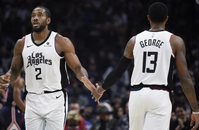 半场战报：科莫0-0卡利亚里（半场战况：科莫与卡利亚里战成0-0）